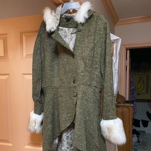 EUC Outlander coat by Torrid